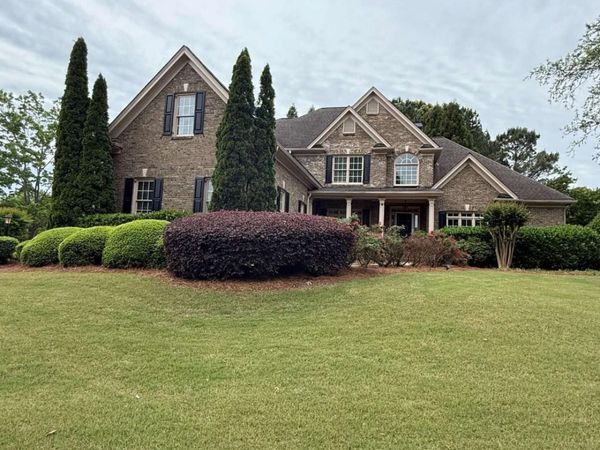2401 Floral Valley Drive, Dacula, GA 30019
