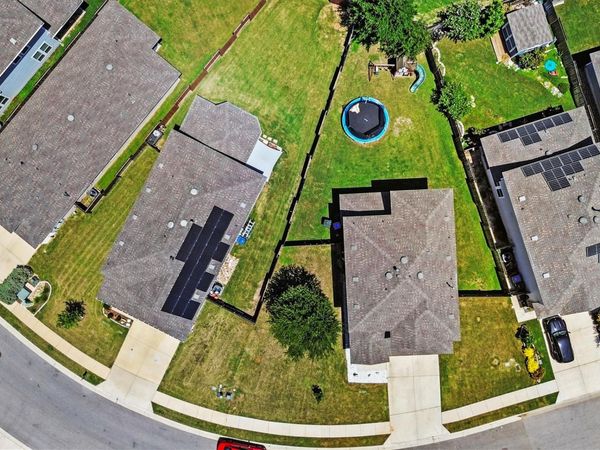 324 Gaida LOOP, Georgetown, TX 78628