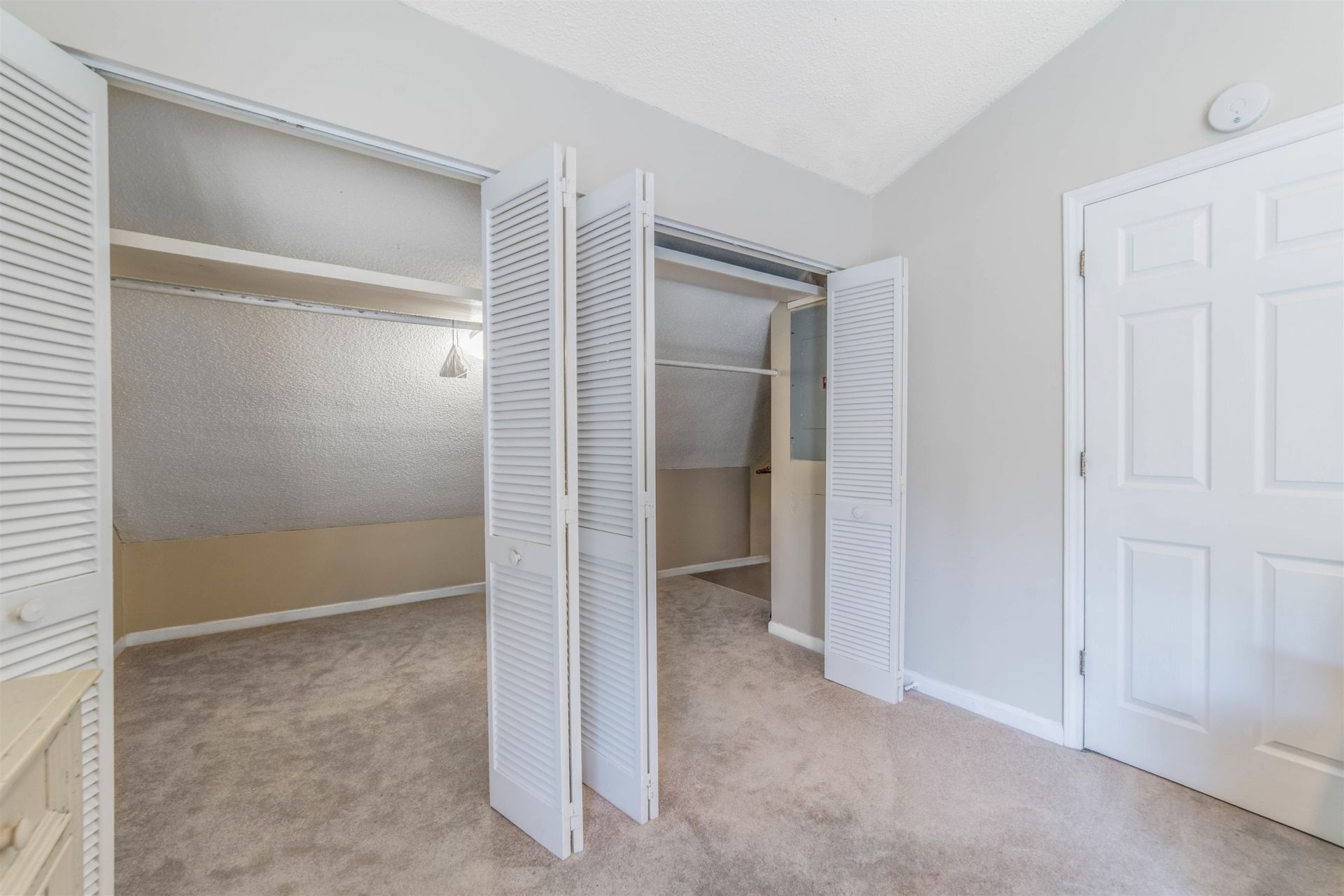 1210 Benna Dr.  Photo 14