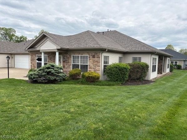 3077 Whitewood Street NW, North Canton, OH 44720