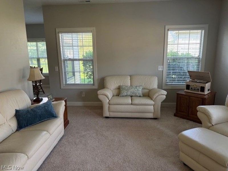 3077 Whitewood Street NW, North Canton, OH 44720 Photo 7