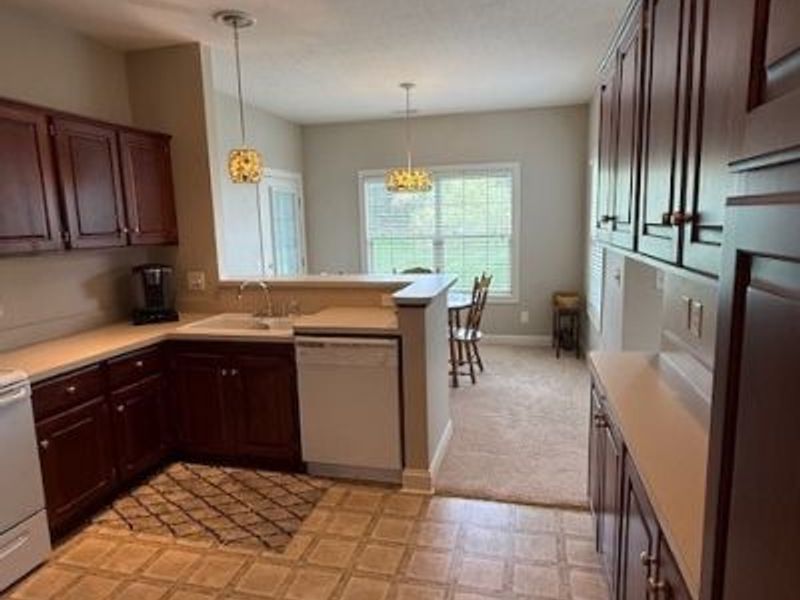 3077 Whitewood Street NW, North Canton, OH 44720 Photo 8