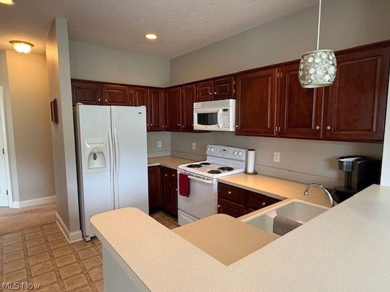 3077 Whitewood Street NW, North Canton, OH 44720 Photo 9
