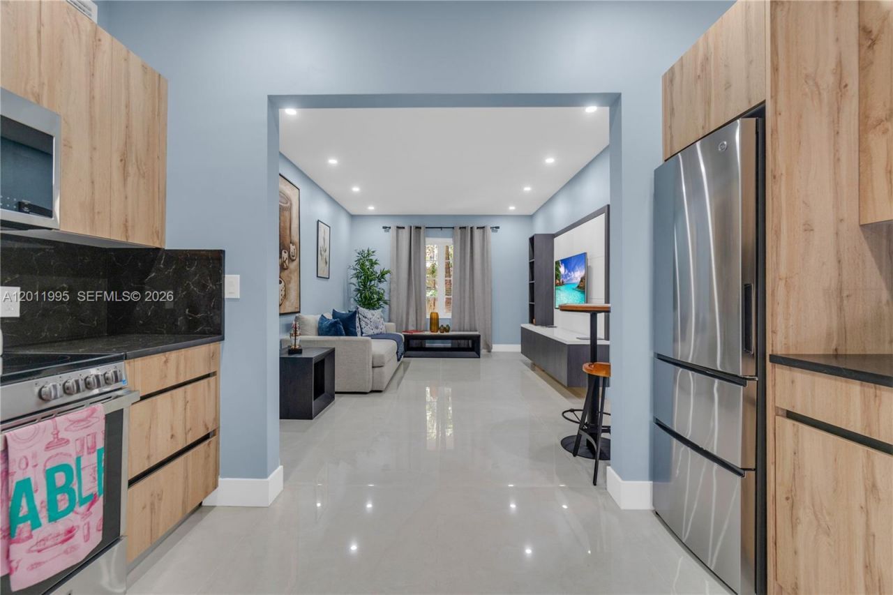 1569 Euclid Ave, Unit 7, Miami Beach, FL 33139 Photo