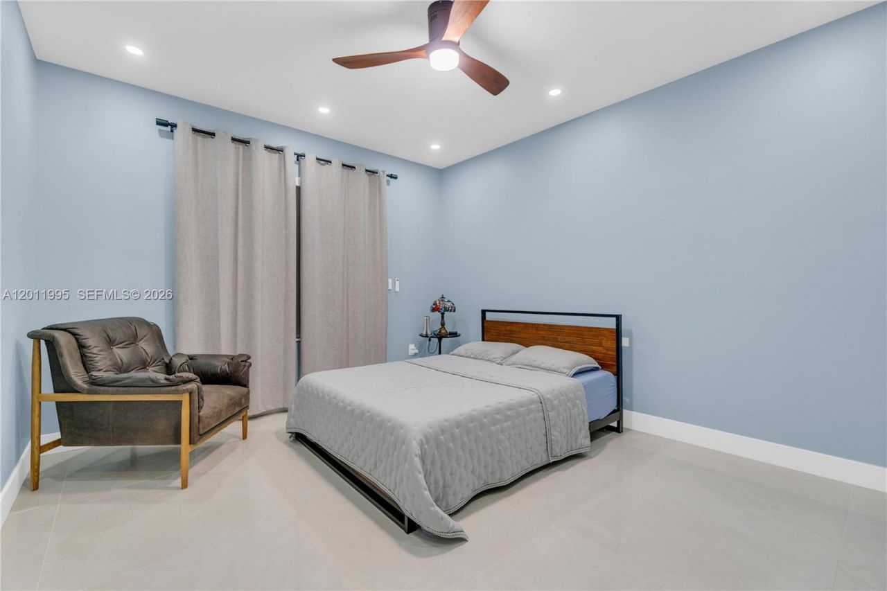 1569 Euclid Ave, Unit 7, Miami Beach, FL 33139 Photo