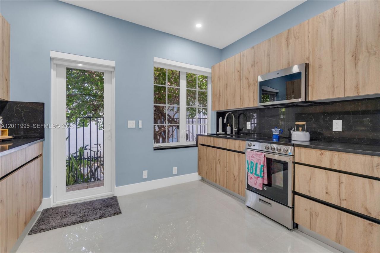 1569 Euclid Ave, Unit 7, Miami Beach, FL 33139 Photo
