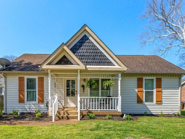 105 Heathcote Ct , Goodlettsville, TN 37072