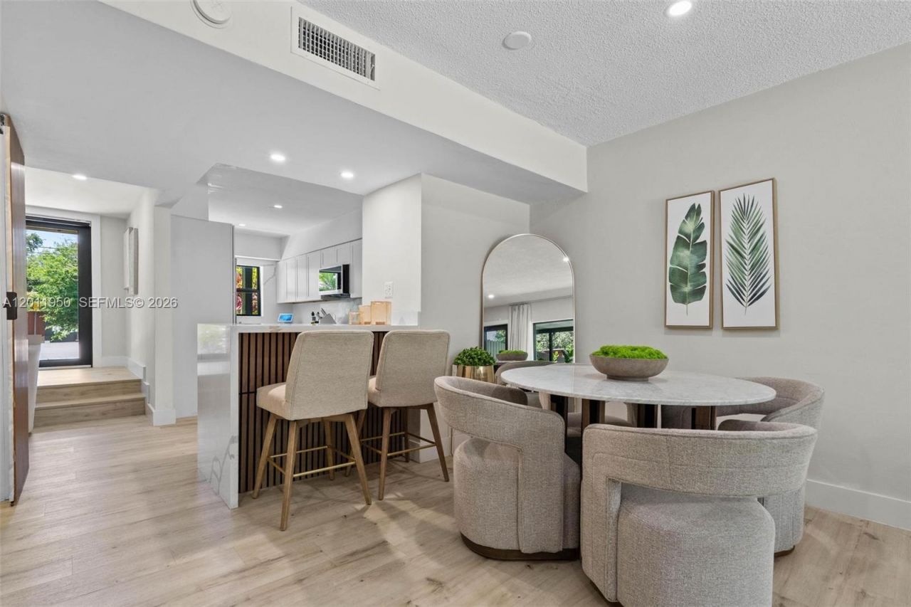 1687 NE 142nd St, Unit 1687, North Miami, FL 33181 Photo