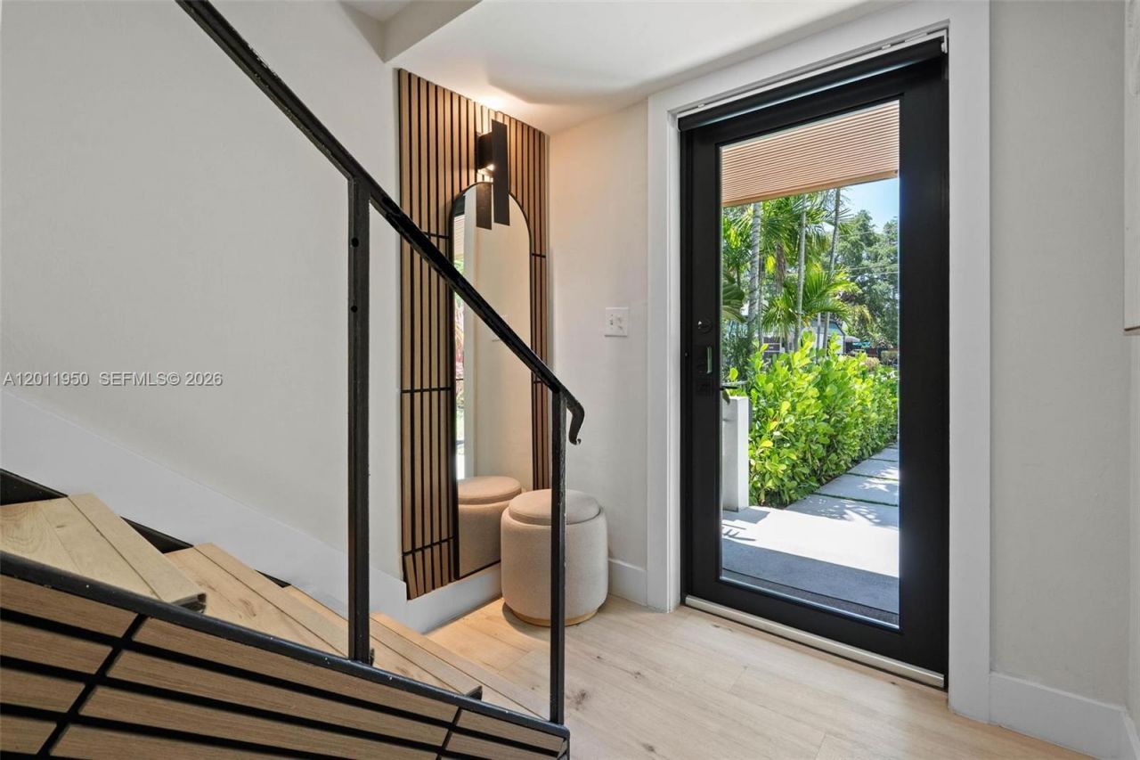 1687 NE 142nd St, Unit 1687, North Miami, FL 33181 Photo