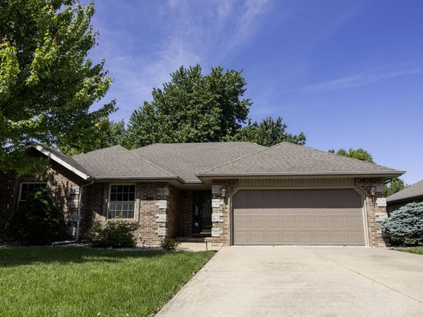 3675 S Lexus Avenue , Springfield, MO 65807