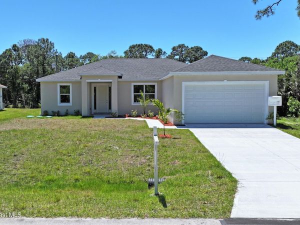 314 Falls Church Street SW , Palm Bay, FL 32908