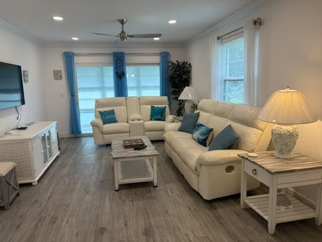 2600 SE Ocean Boulevard, Unit Q8, Stuart, FL 34996 Photo