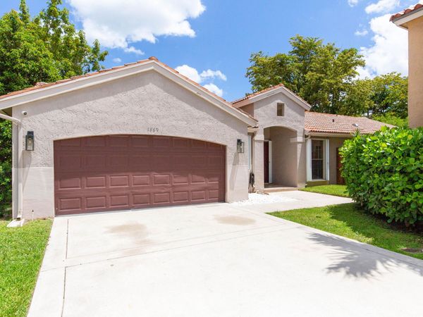 1769 Harborside Circle, Wellington, FL 33414