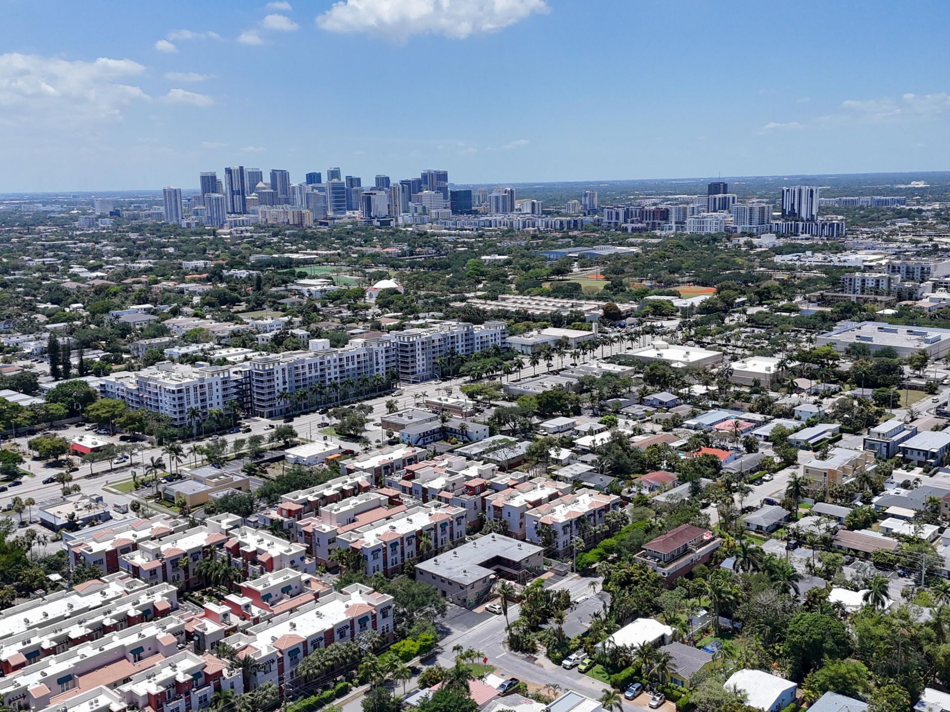 1033 NE 17th Way, Unit 1204, Fort Lauderdale, FL 33304 Photo