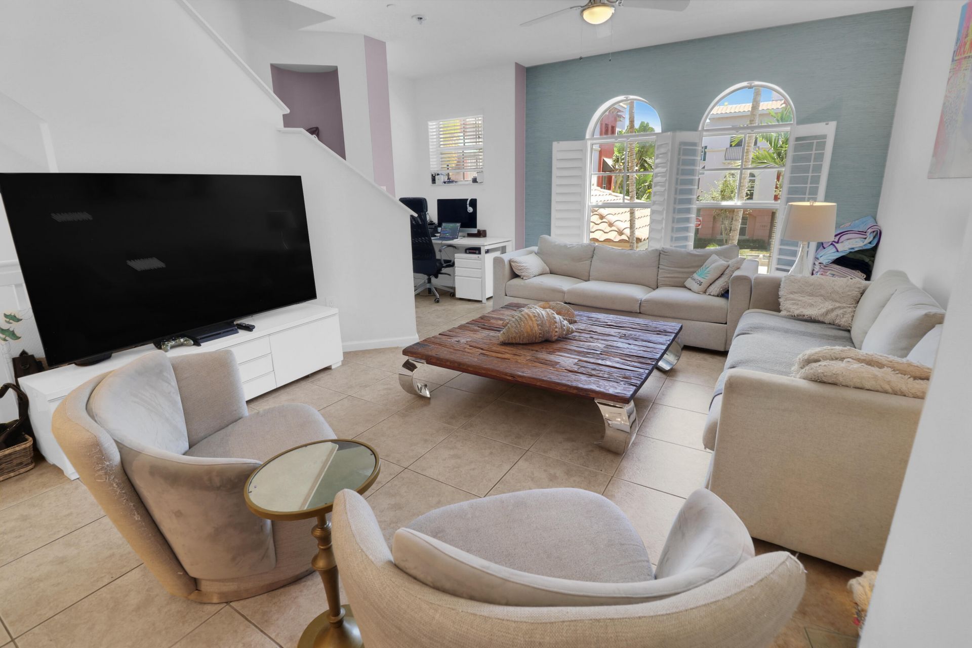 1033 NE 17th Way, Unit 1204, Fort Lauderdale, FL 33304 Photo