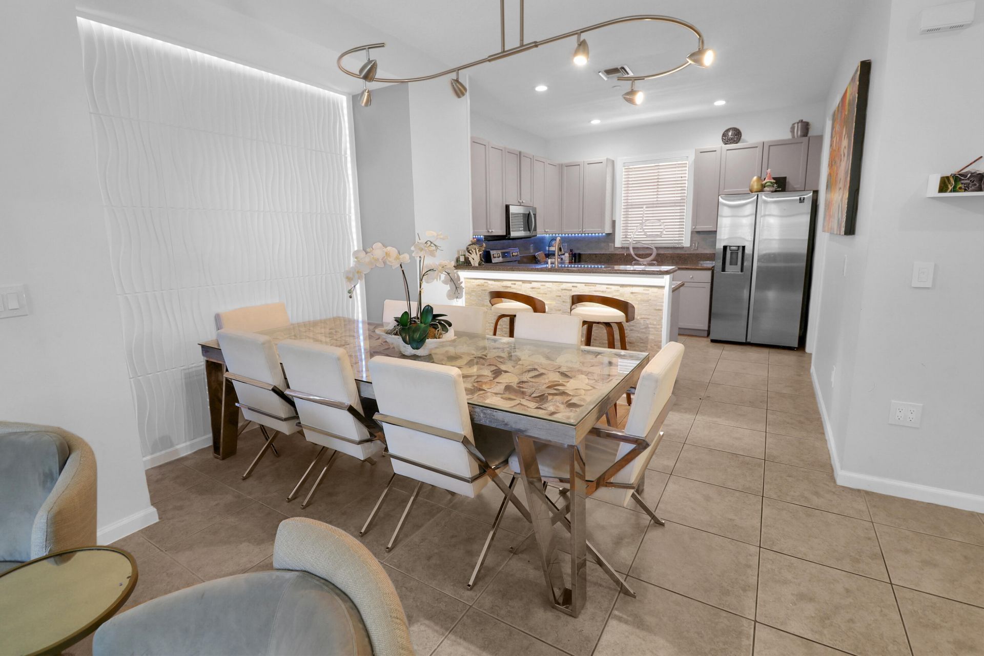 1033 NE 17th Way, Unit 1204, Fort Lauderdale, FL 33304 Photo