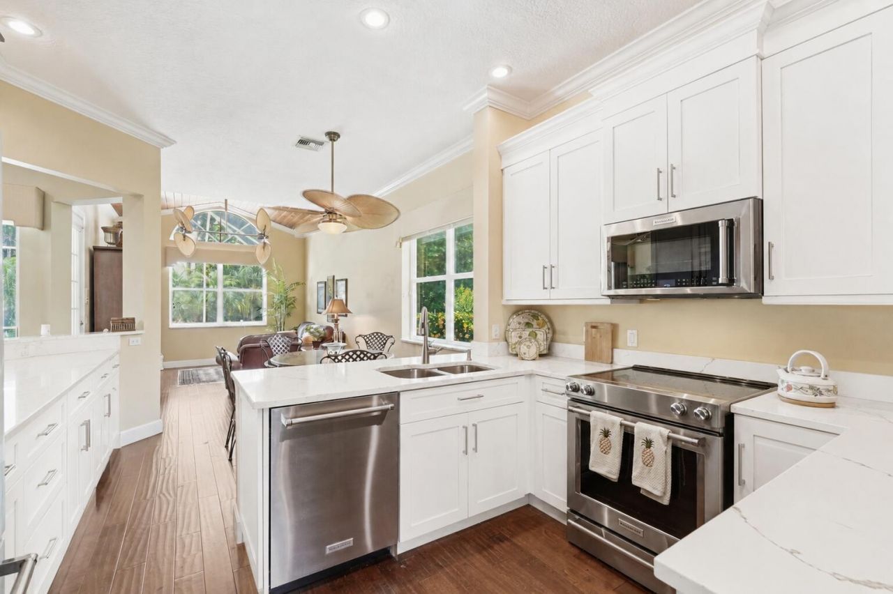 6483 SE Wild Olive Lane, Stuart, FL 34997 Photo