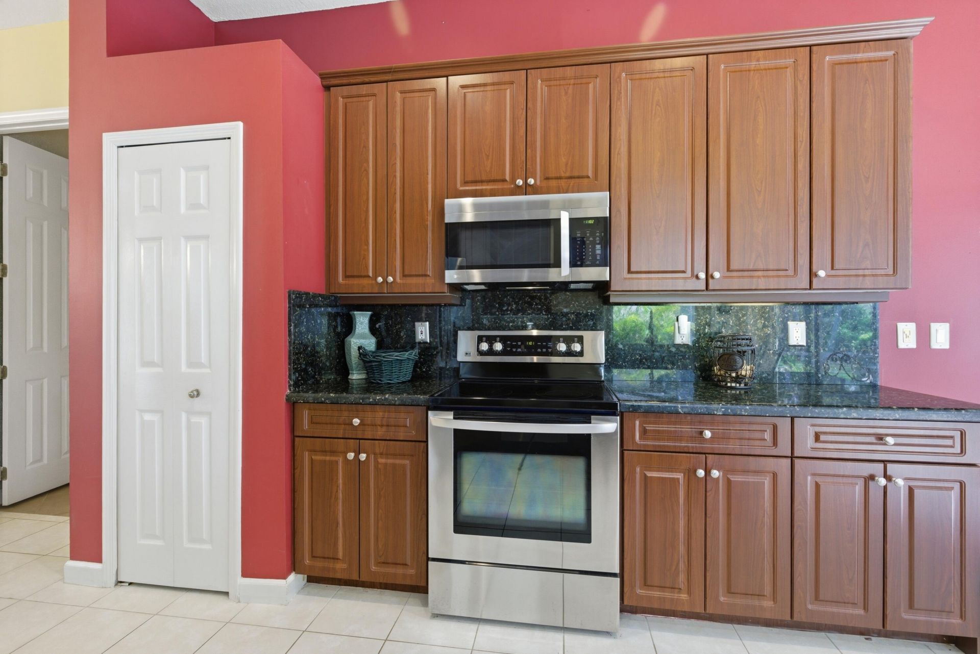 665 SW Andros Circle, Port Saint Lucie, FL 34986 Photo