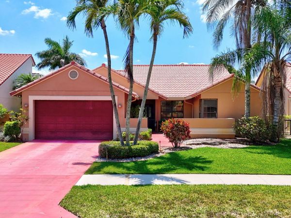 19348 Cherry Hills Terrace, Boca Raton, FL 33498