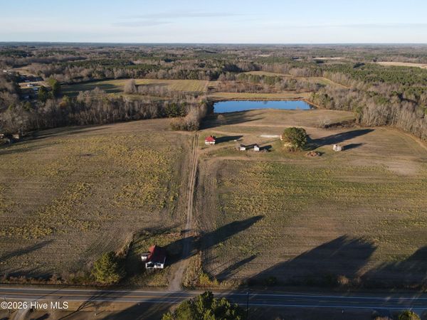 8201 Cedar Grove School Loop Road, Nashville, NC 27856