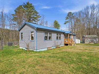 252 Merrymeeting Road, New Durham, NH 03855