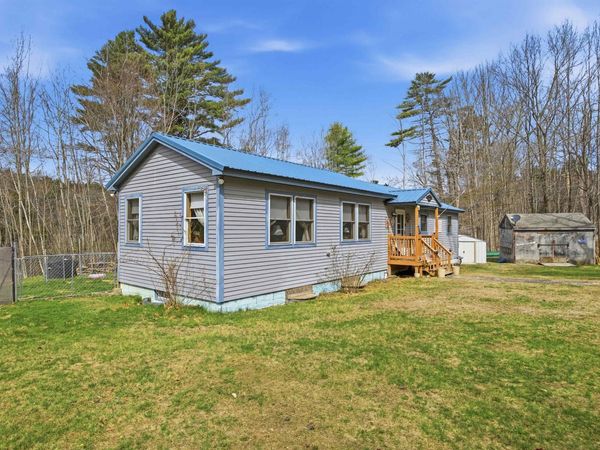 252 Merrymeeting Road, New Durham, NH 03855