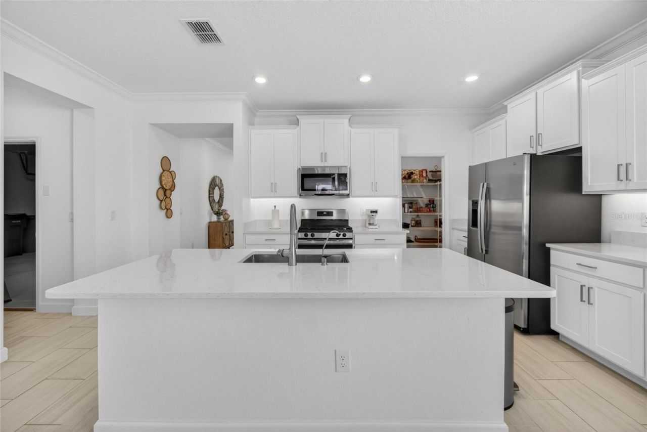 5513 Little Path Drive , Wimauma, FL 33598 Photo