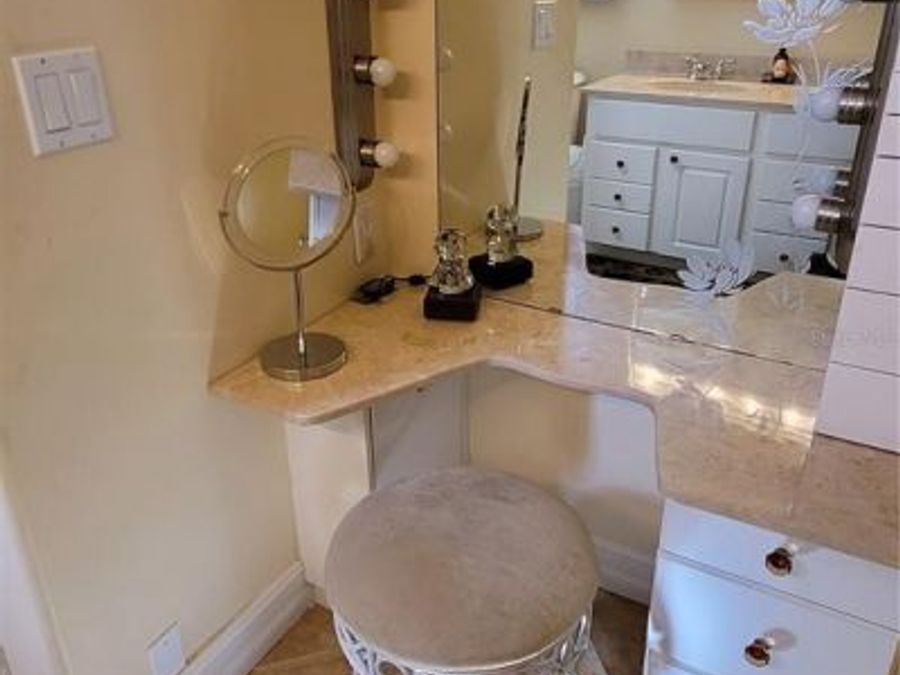Property Image 77
