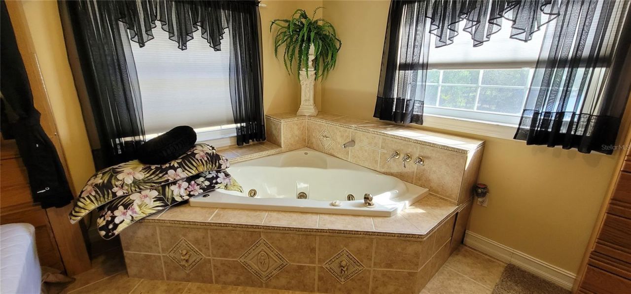 6610 Mckown Road, Sarasota, FL 34240 Photo