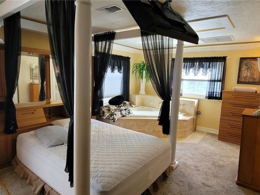 Property Image 83