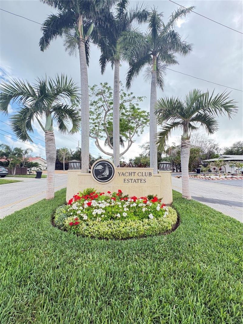 1200 80th St S, Saint Petersburg, FL 33707 Photo
