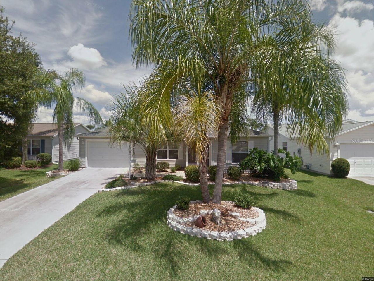 1071 Blythe Way, The Villages, FL 32162 Main Photo