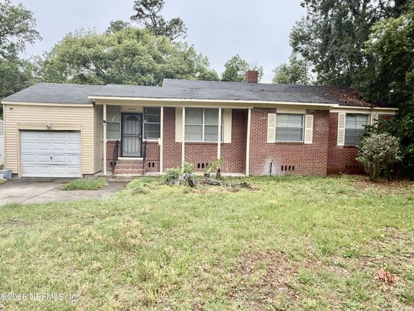 8384 DELAWARE Avenue, Jacksonville, FL 32208