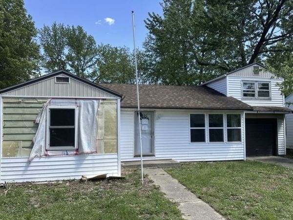 604 N 7th Street , Herrin, IL 62948
