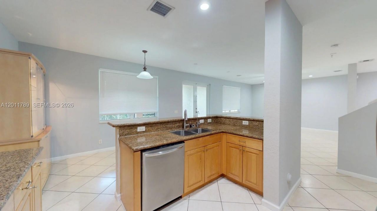 624 Bald Cypress Rd , Unit 624, Weston, FL 33327 Photo