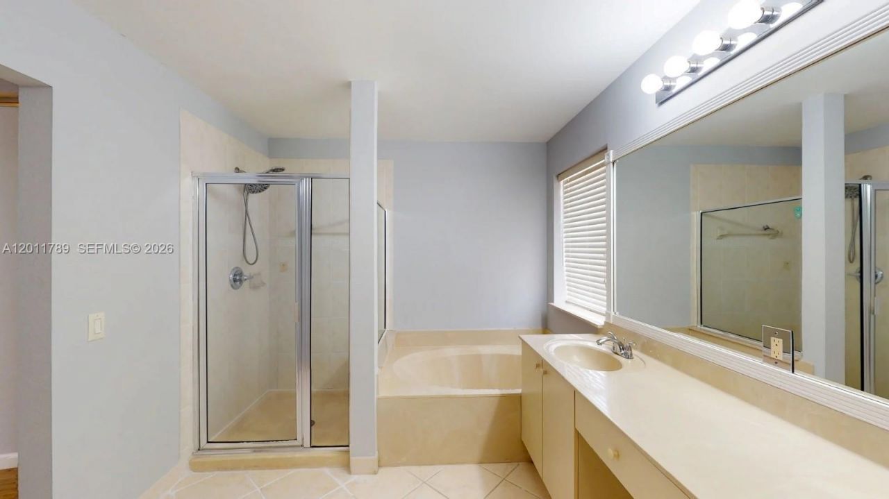 624 Bald Cypress Rd , Unit 624, Weston, FL 33327 Photo