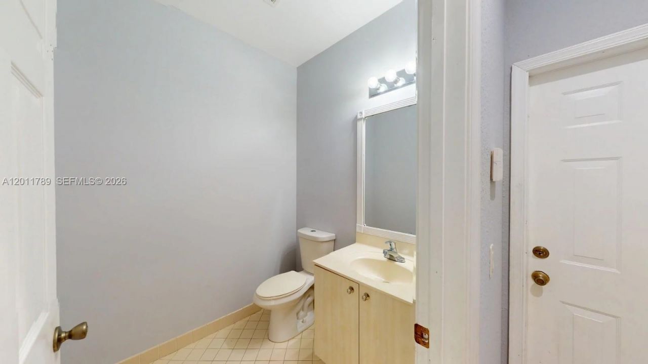 624 Bald Cypress Rd , Unit 624, Weston, FL 33327 Photo