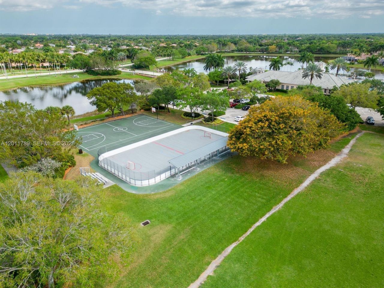 624 Bald Cypress Rd , Unit 624, Weston, FL 33327 Photo
