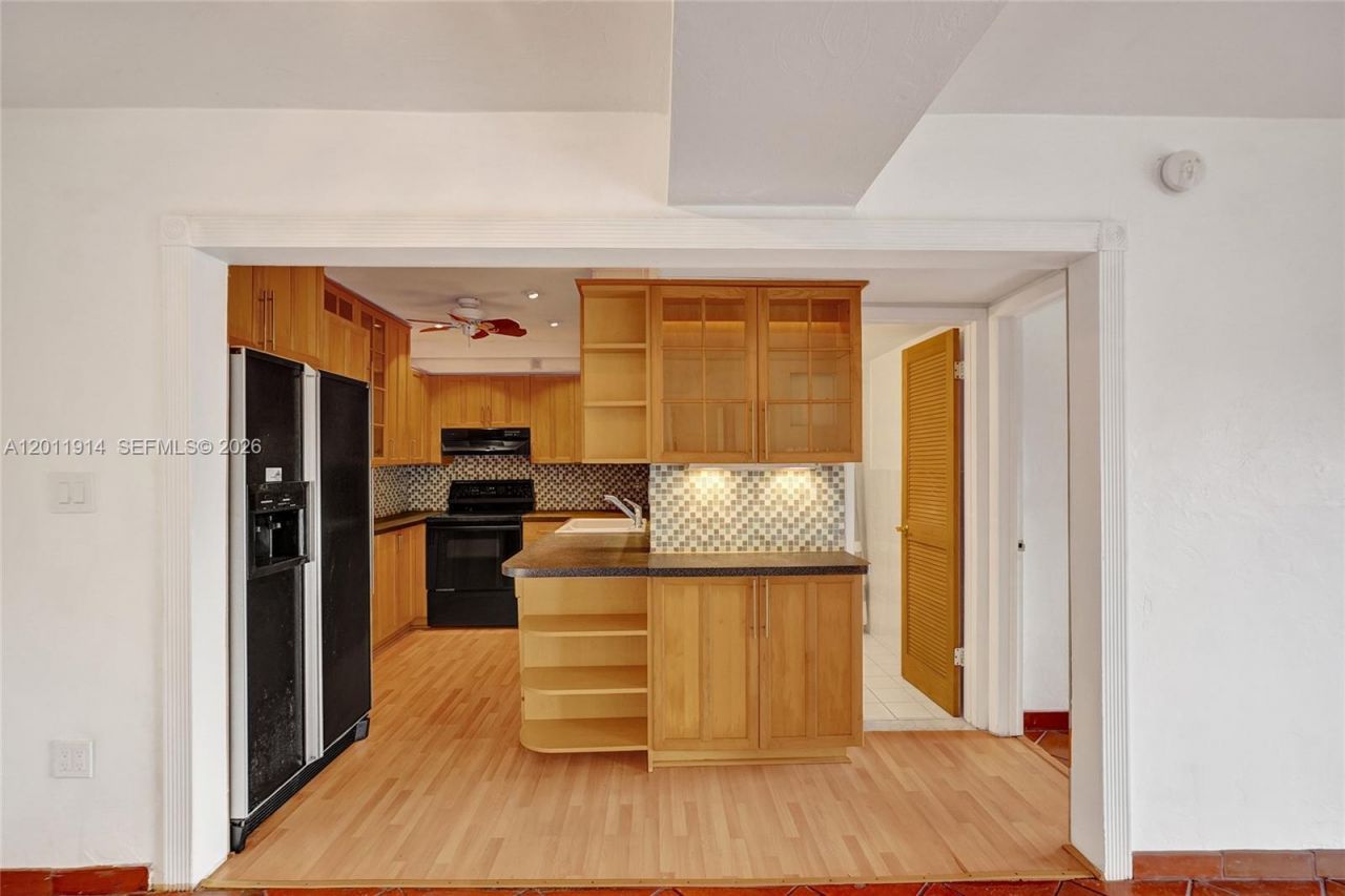 8335 SW 72nd Ave , Unit 205D, Miami, FL 33143 Photo