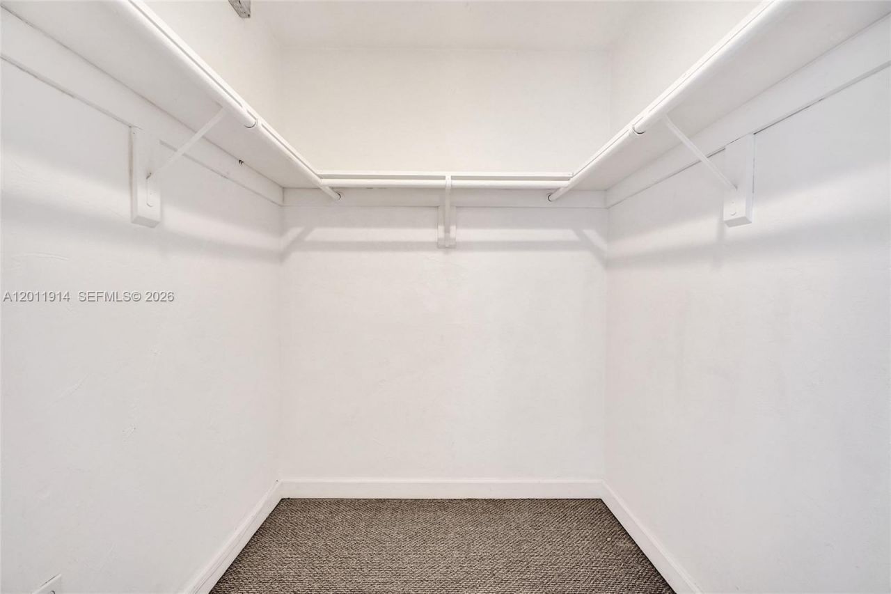 8335 SW 72nd Ave , Unit 205D, Miami, FL 33143 Photo
