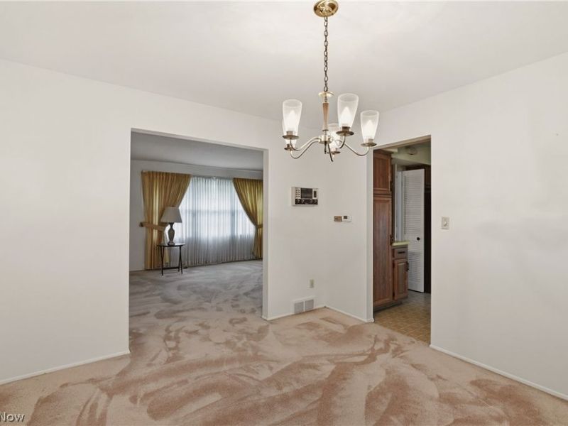 2445 Olentangy Drive, Akron, OH 44333 Photo 13