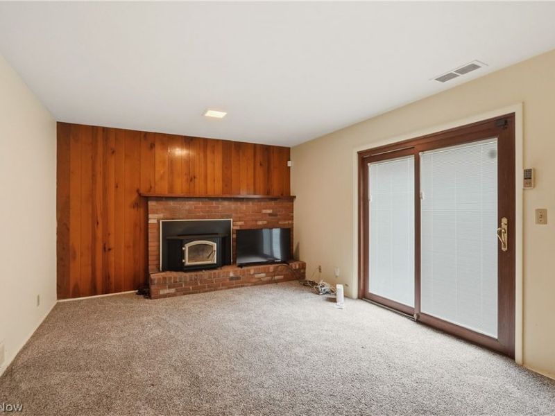 2445 Olentangy Drive, Akron, OH 44333 Photo 16