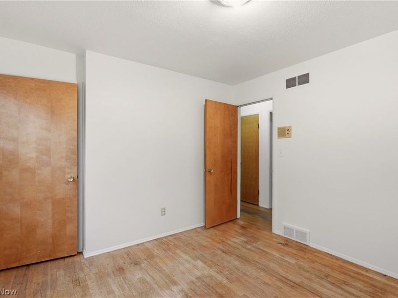 2445 Olentangy Drive, Akron, OH 44333 Photo 21