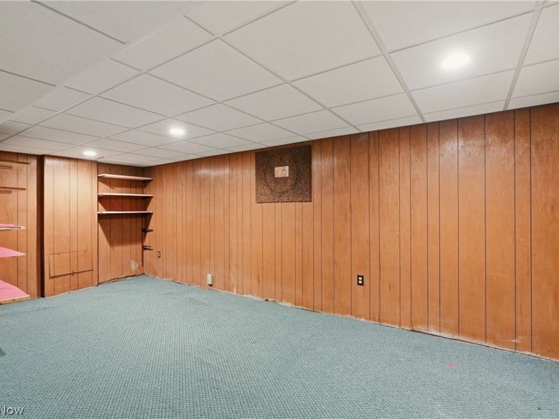 2445 Olentangy Drive, Akron, OH 44333 Photo 31