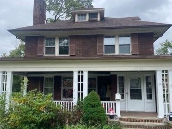 1796 Cumberland Road , Cleveland Heights, OH 44118