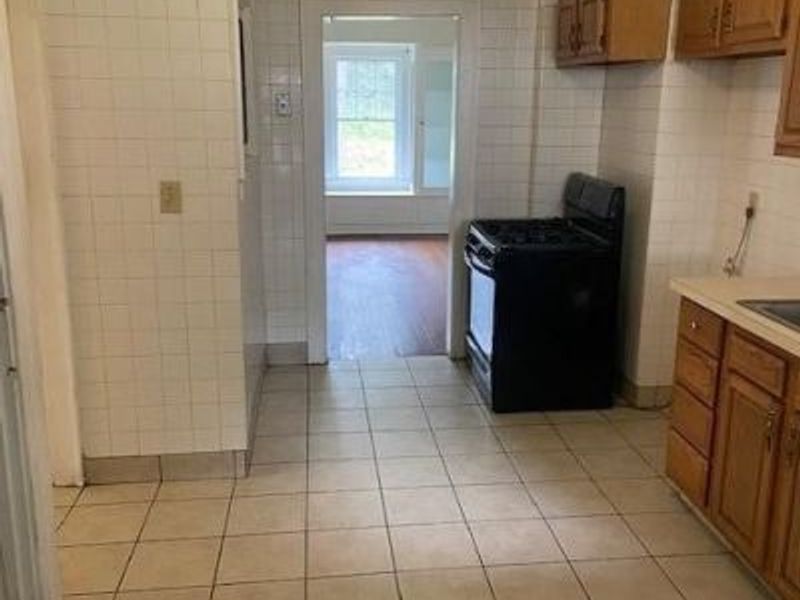 1796 Cumberland Road, Cleveland Heights, OH 44118 Photo 12