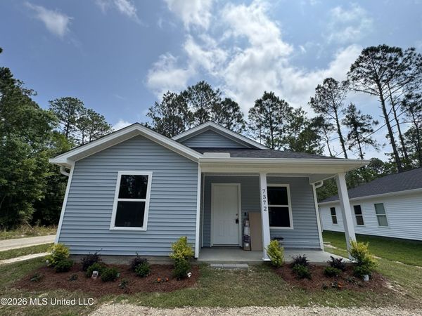7372 Tunica Street, Bay Saint Louis, MS 39520