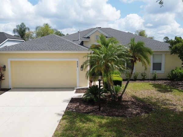 6556 MEANDERING WAY, LAKEWOOD RANCH, FL 34202