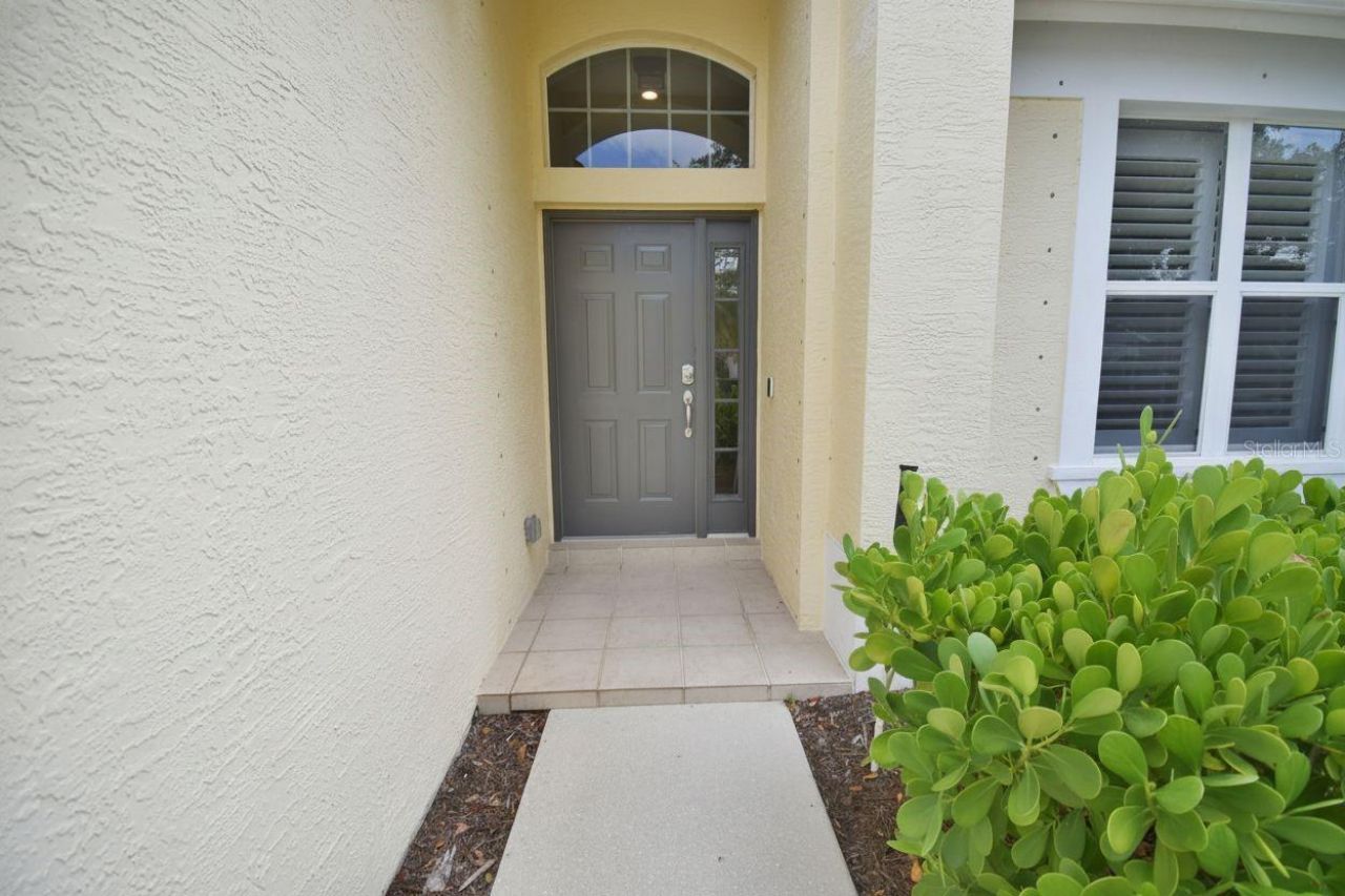6556 Meandering Way, Lakewood Ranch, FL 34202 Photo