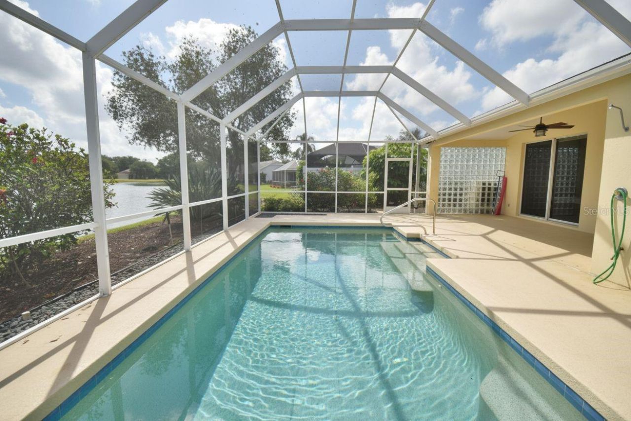 6556 Meandering Way, Lakewood Ranch, FL 34202 Photo